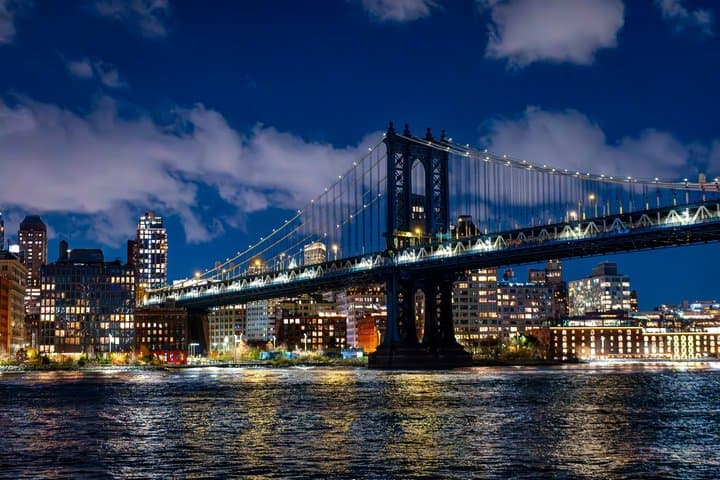 New York City Dinner Cruise with Live Music - Image 2